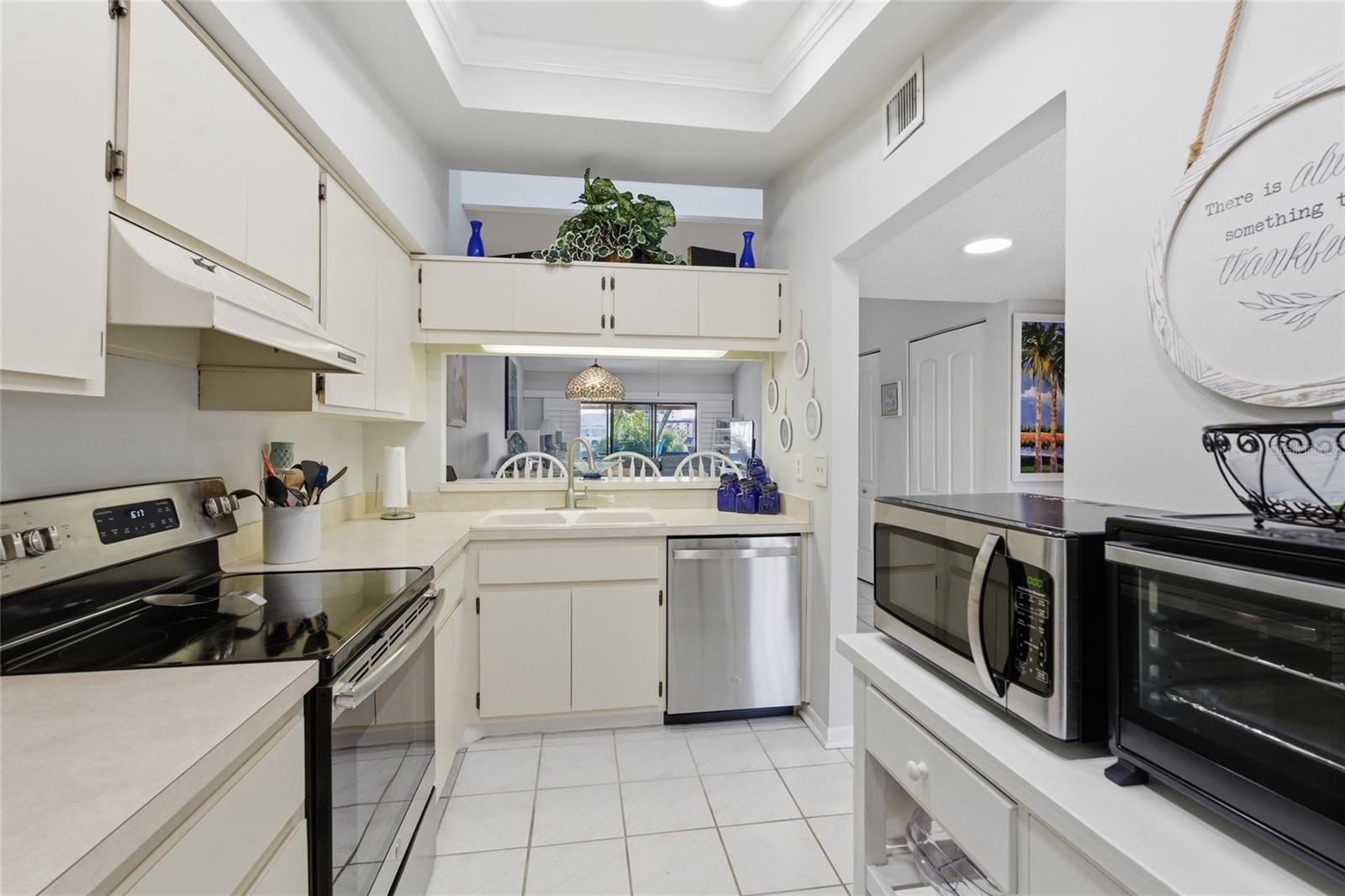 11650 CAPRI CIR S #204 — photo 14