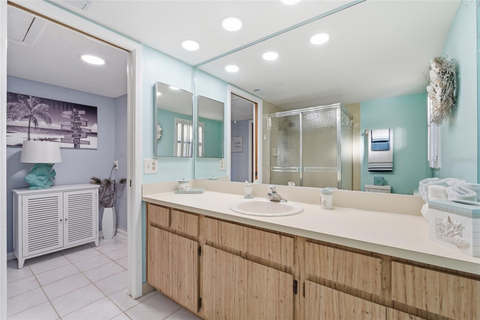 11650 CAPRI CIR S #204 — photo 28
