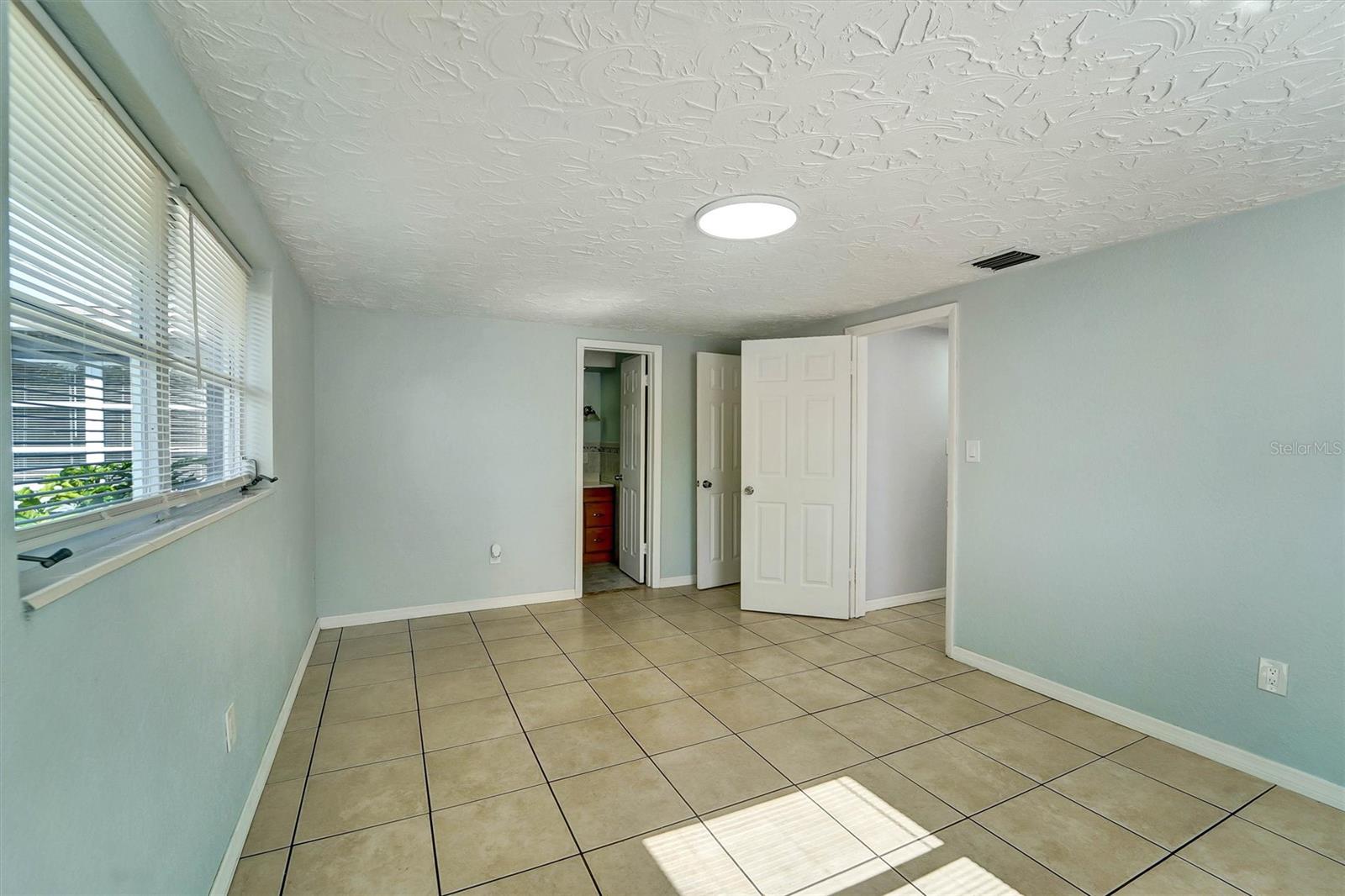 5344 NANCY LN — photo 18