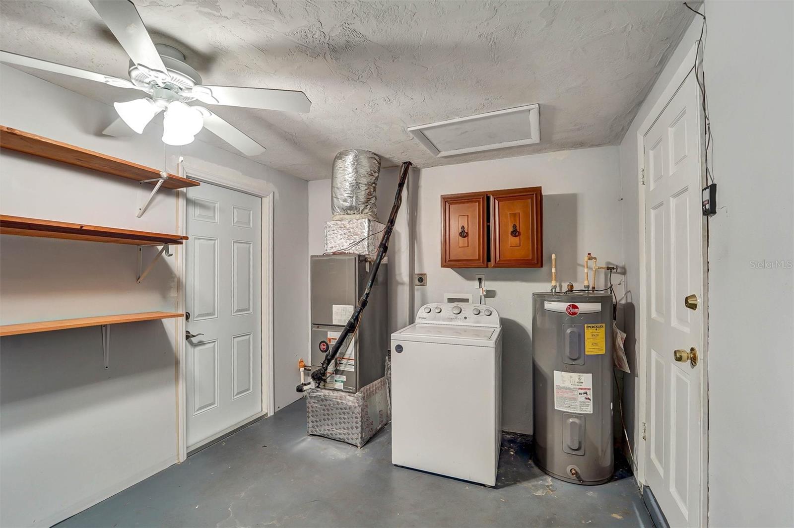 5344 NANCY LN — photo 24