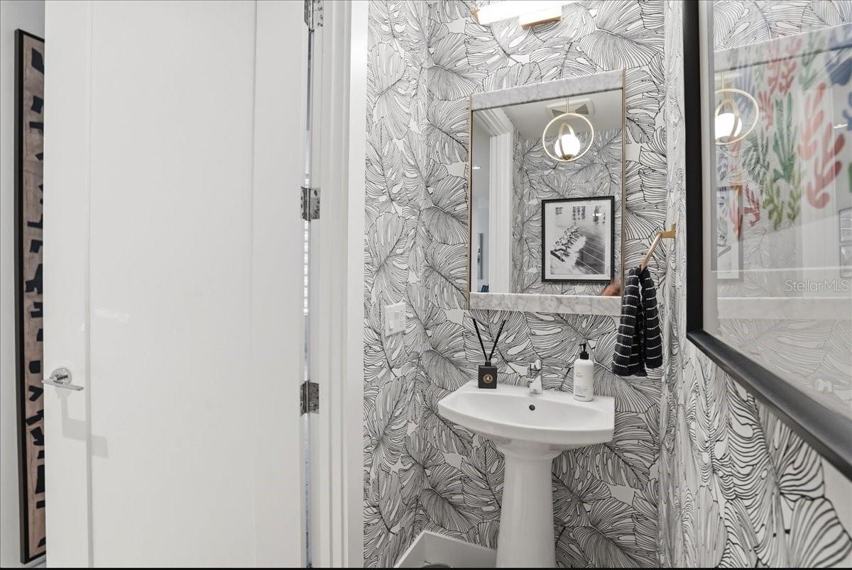 111 S PINEAPPLE AVE #714 — photo 56