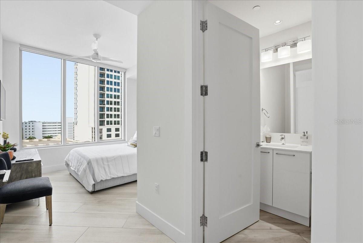 111 S PINEAPPLE AVE #714 — photo 41
