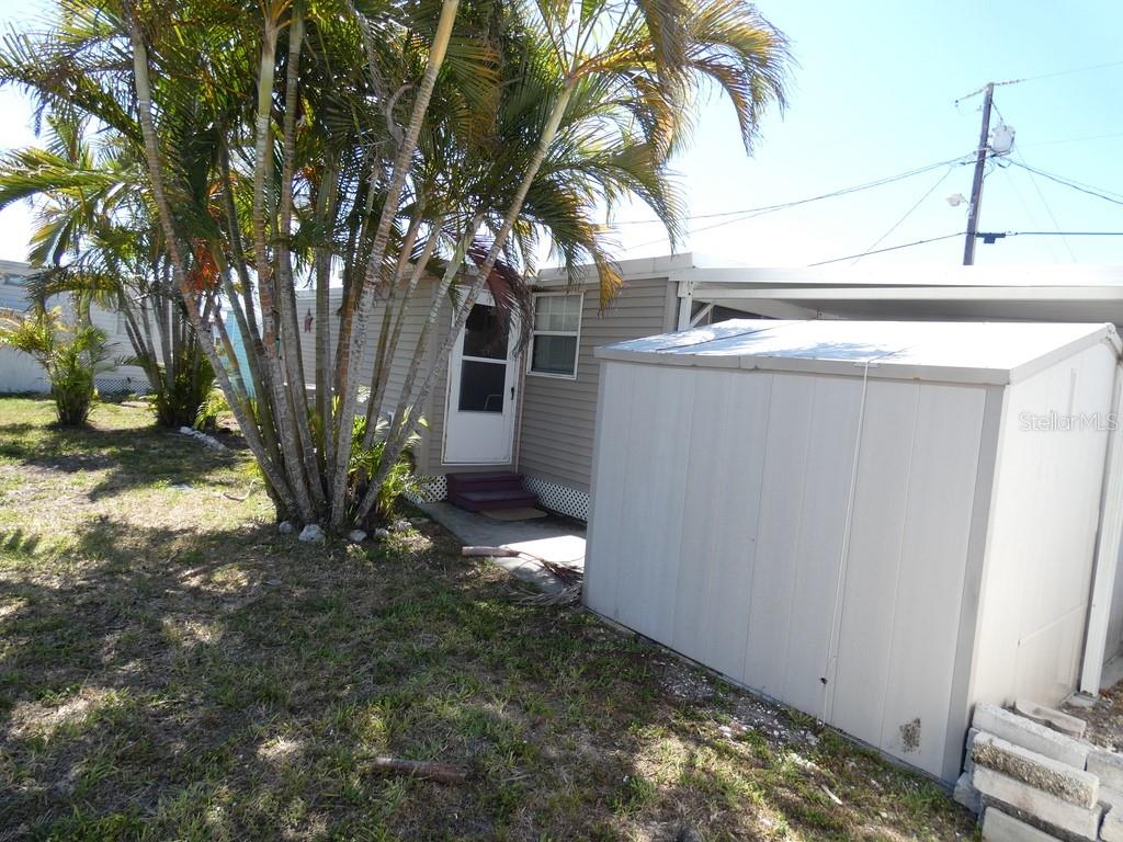 12674 SEMINOLE BLVD #S8 — photo 39