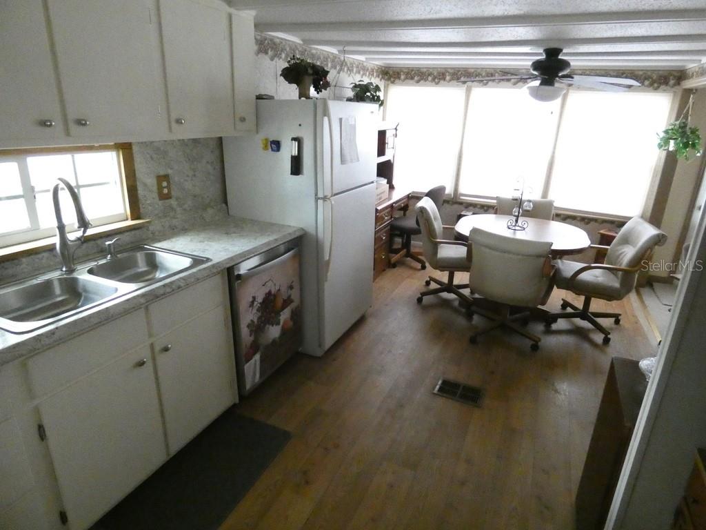12674 SEMINOLE BLVD #S8 — photo 24