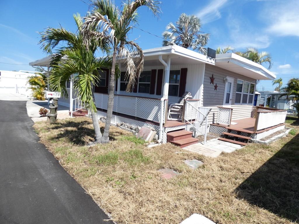 12674 SEMINOLE BLVD #S8 — photo 37