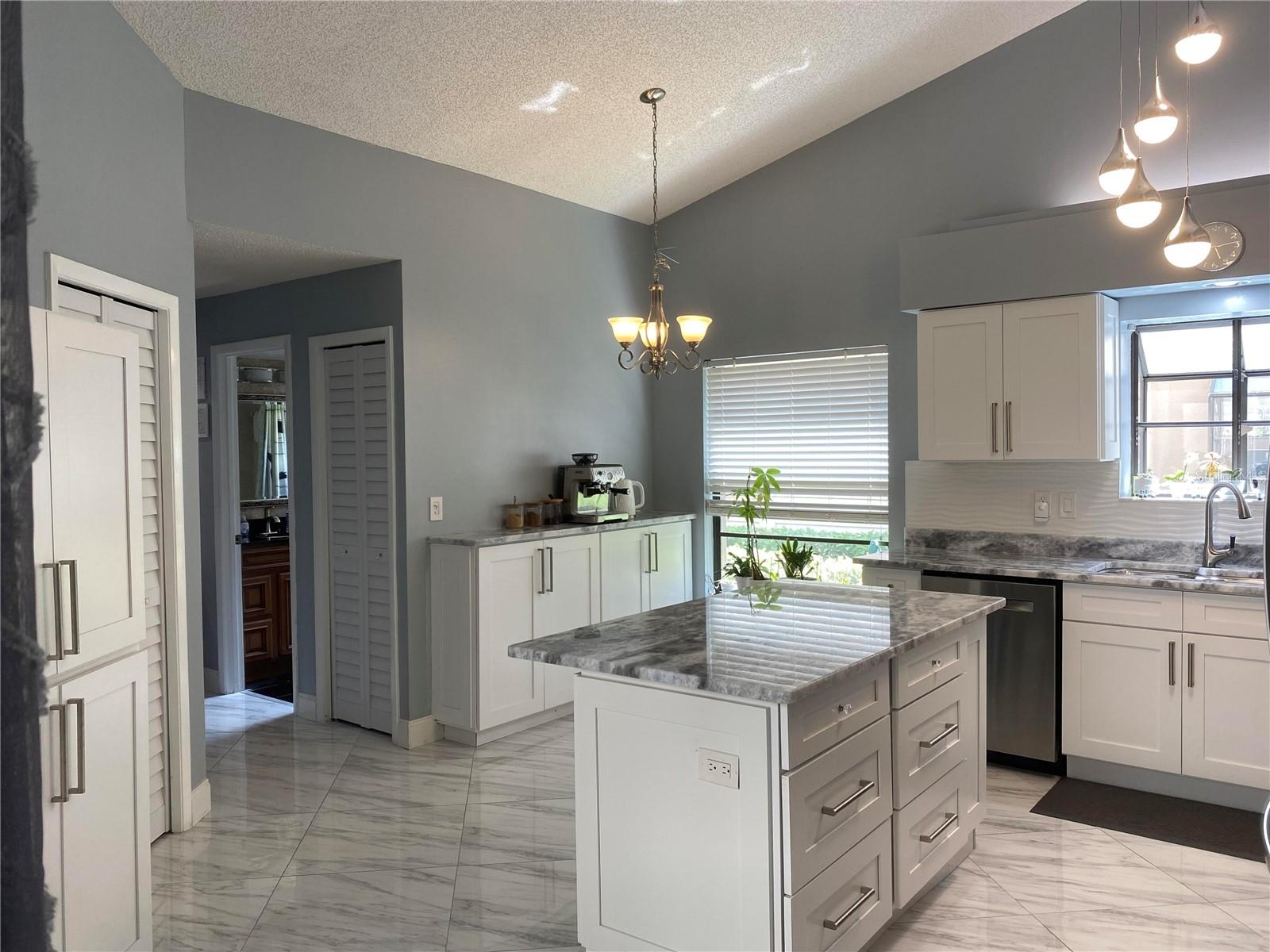 3134 WINDMOOR DR N — photo 20