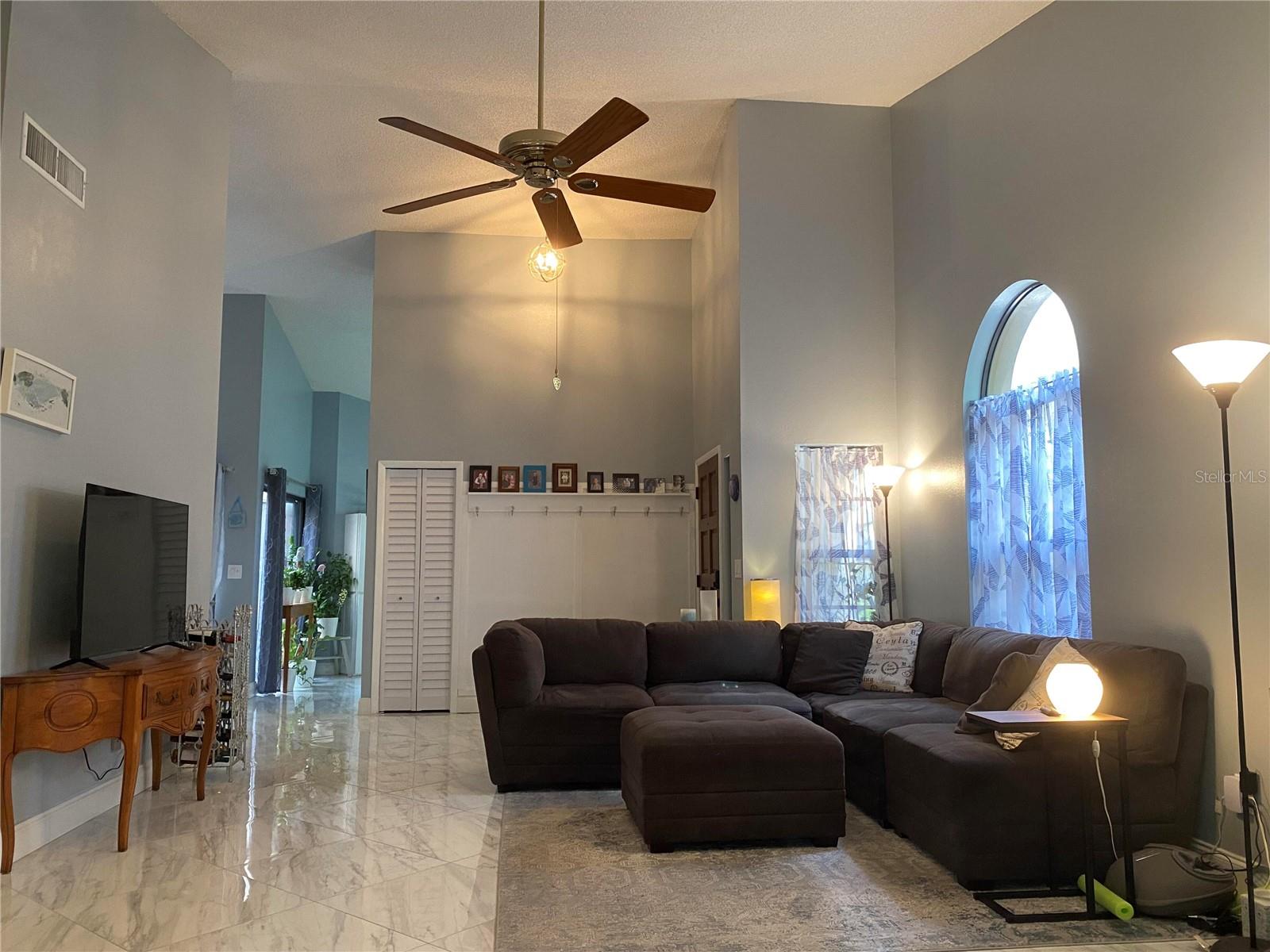 3134 WINDMOOR DR N — photo 10