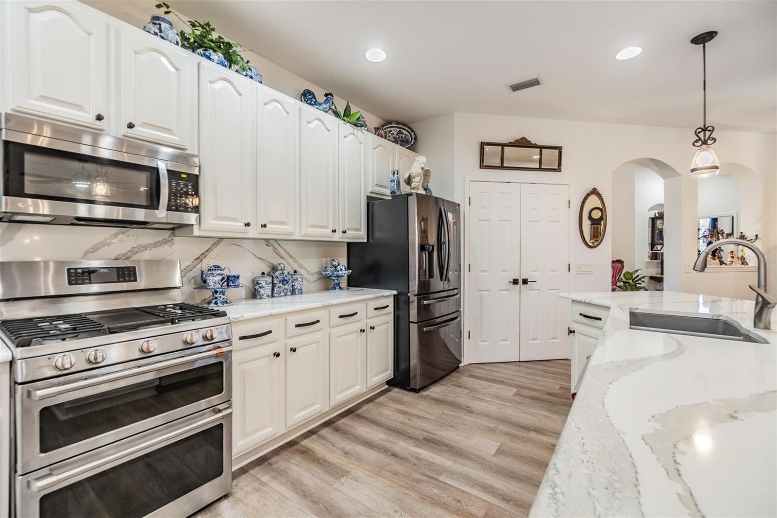 8721 CRYSTAL CREEK CT — photo 11