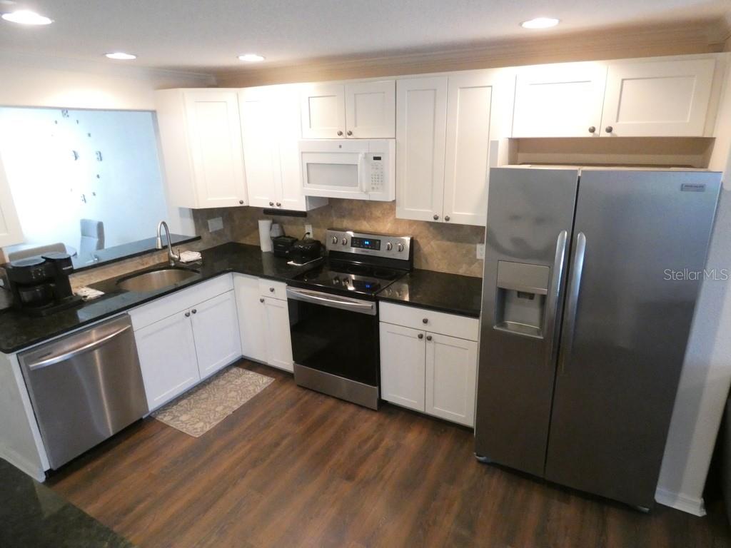 2554 SEA WIND WAY — photo 8