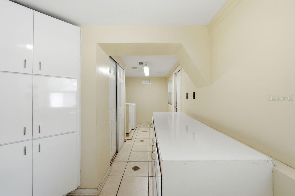 7207 S WEST SHORE BLVD — photo 29