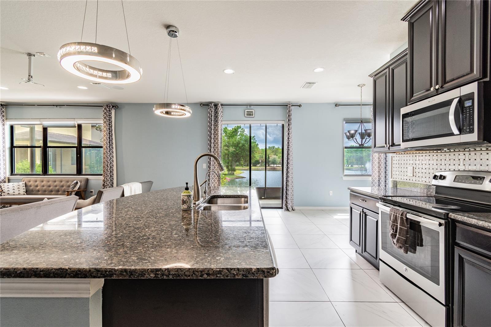 11027 TAHITI ISLE LN — photo 43