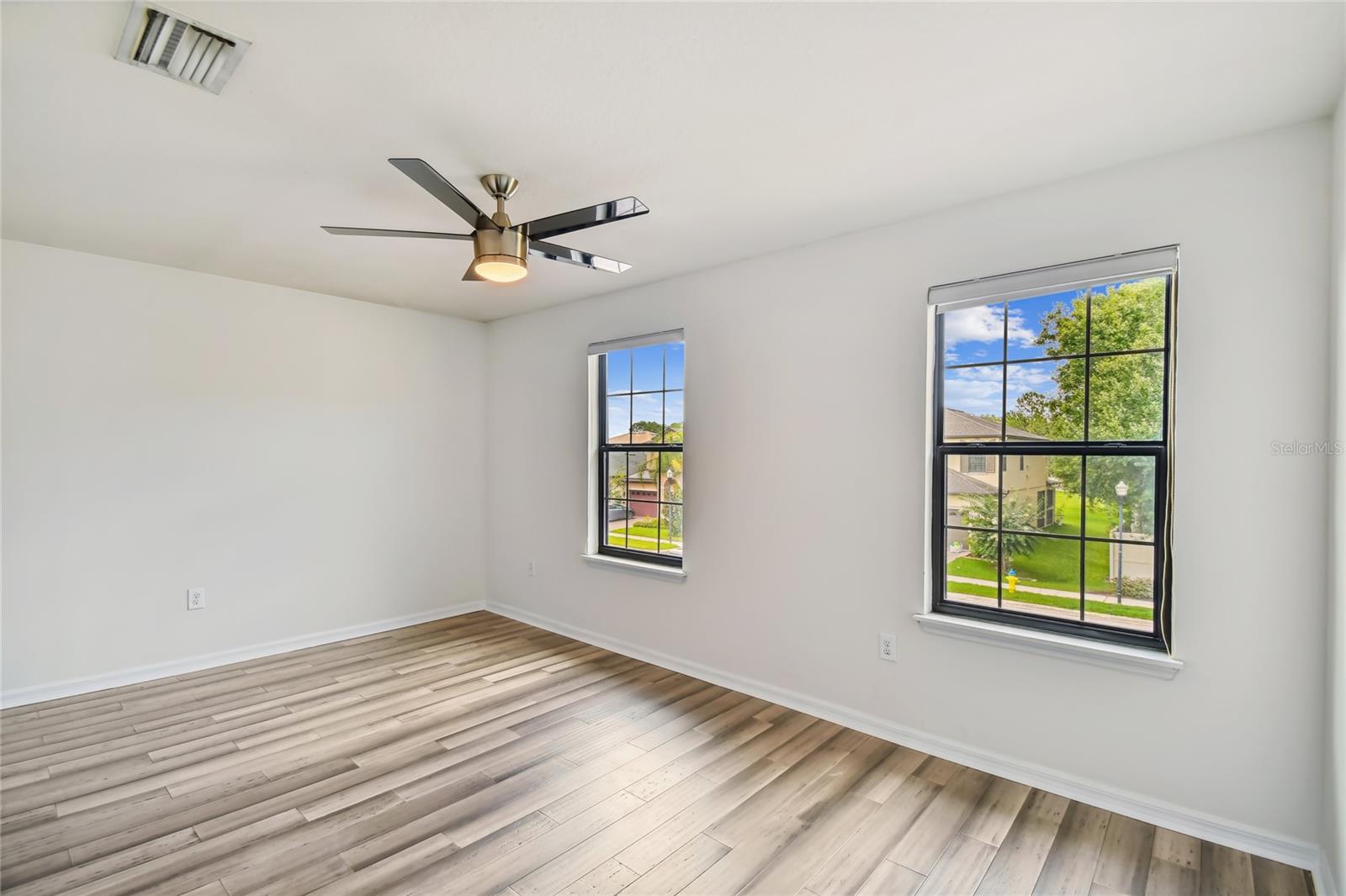 11027 TAHITI ISLE LN — photo 26