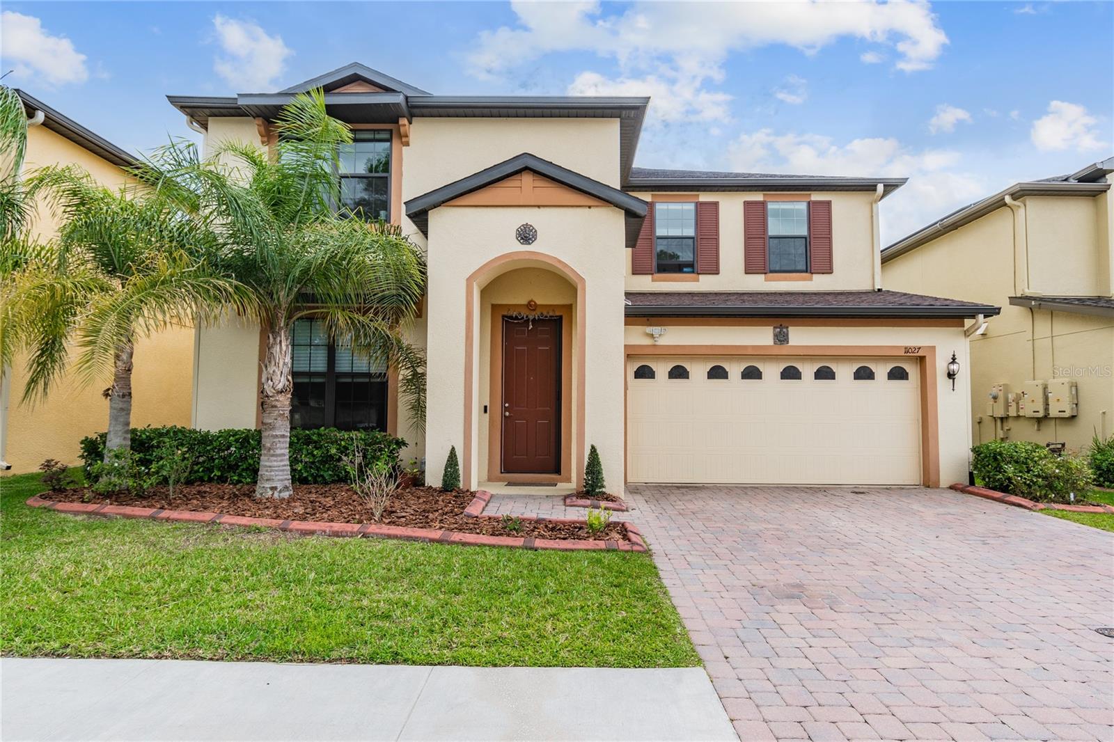 11027 TAHITI ISLE LN — photo 2