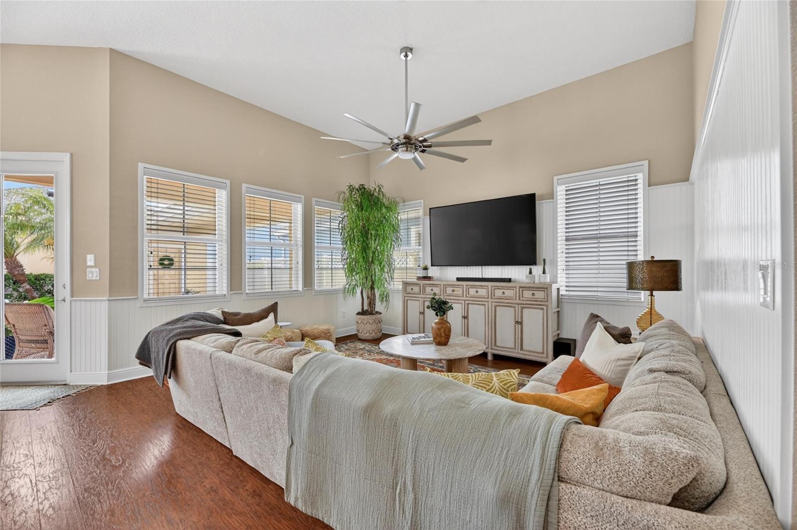 508 WINTERSIDE DR — photo 28
