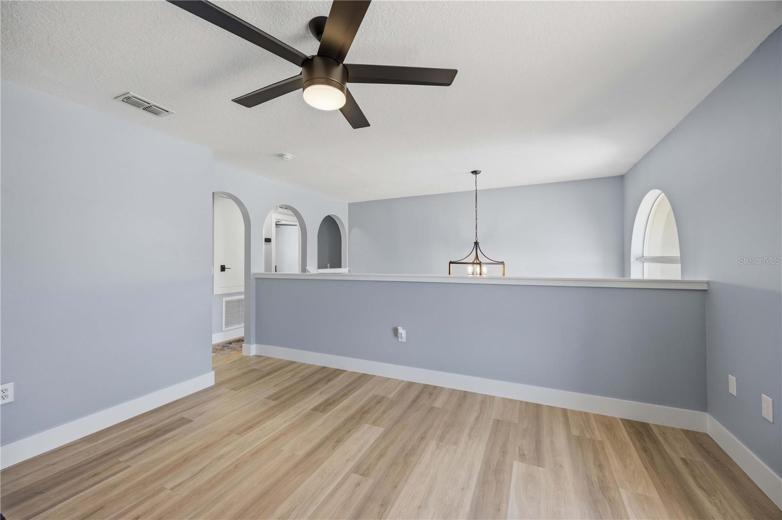 1681 DAWNVIEW ST — photo 37