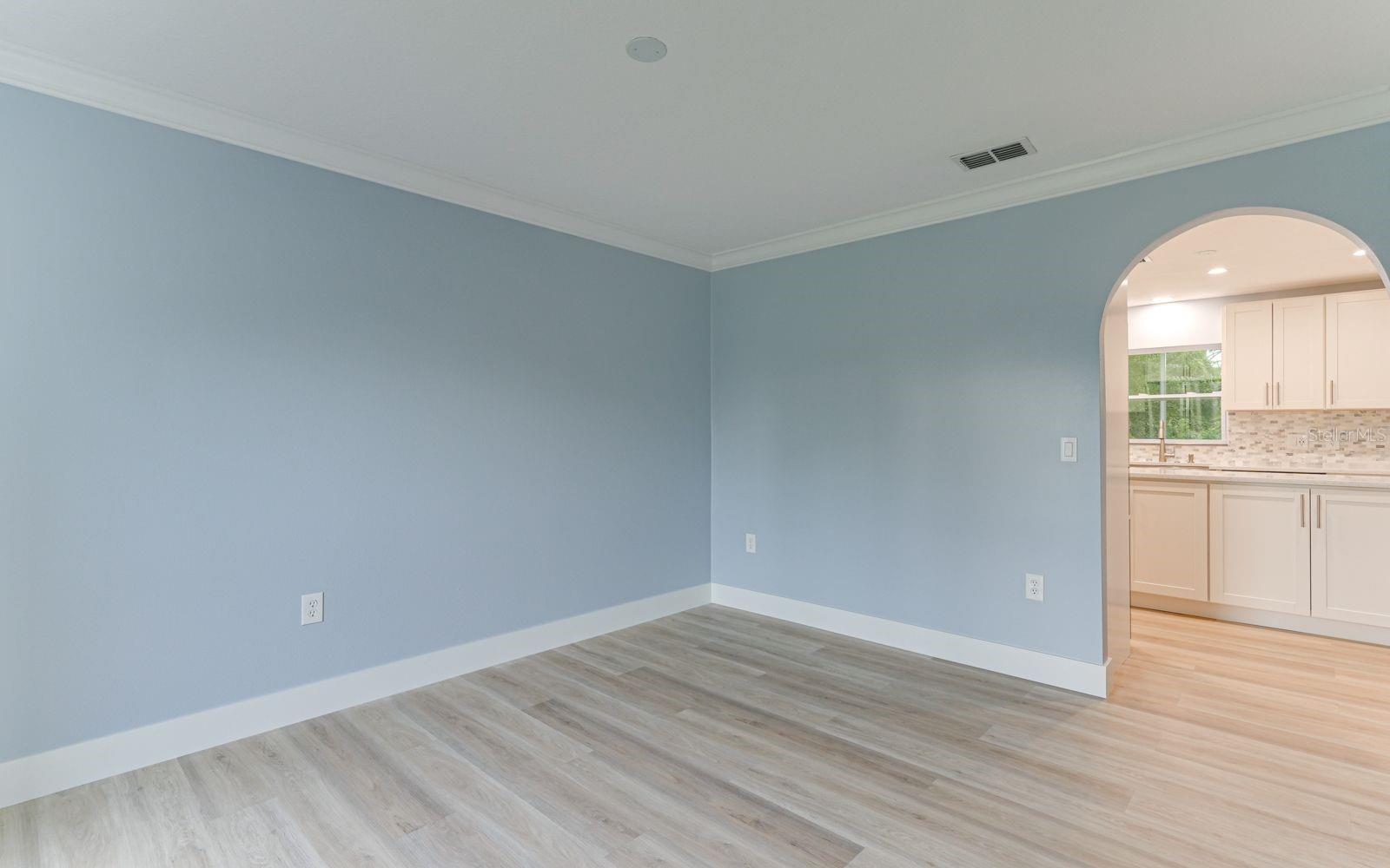 1681 DAWNVIEW ST — photo 11