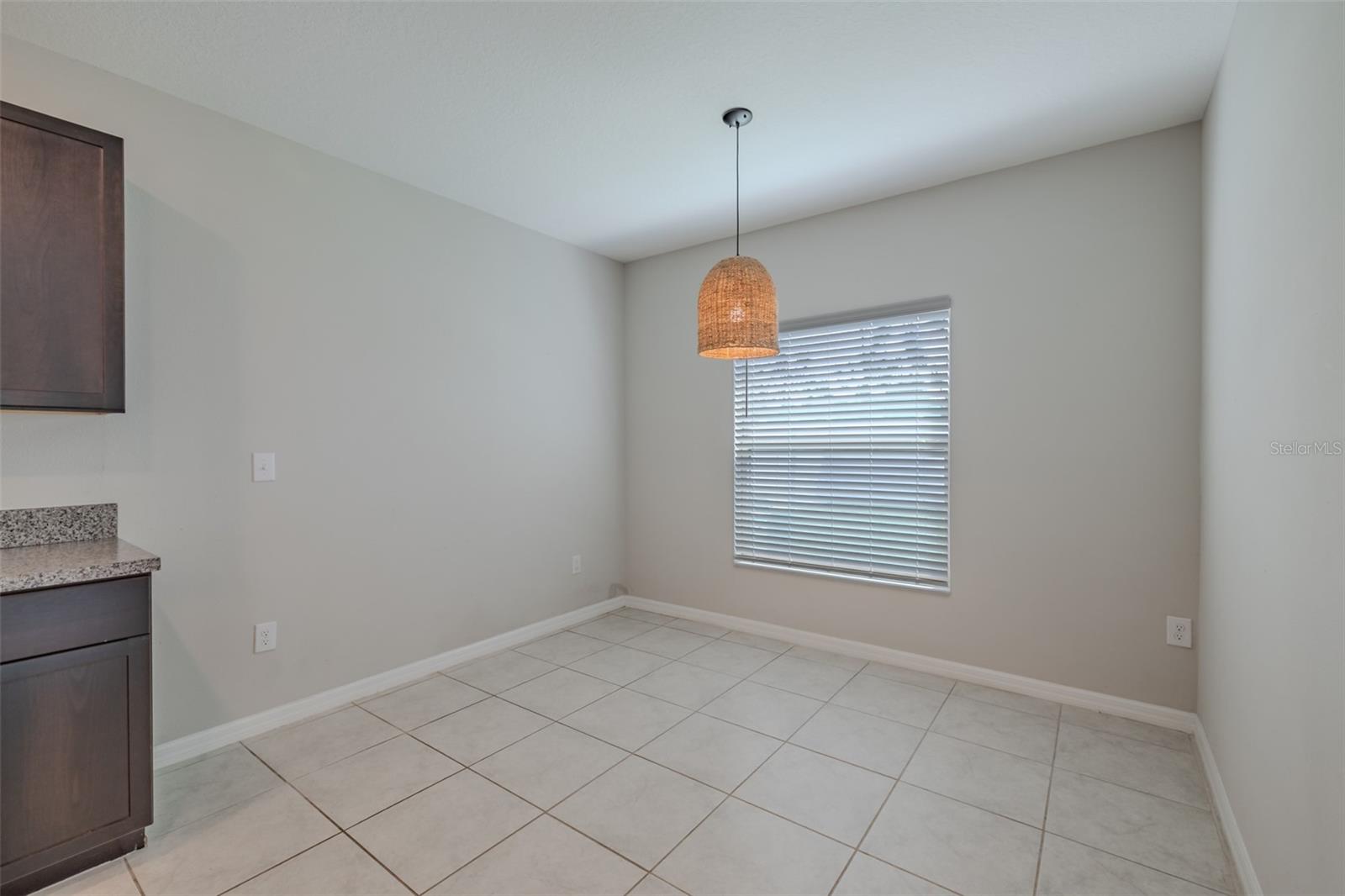 4712 RON EDDIE — photo 12
