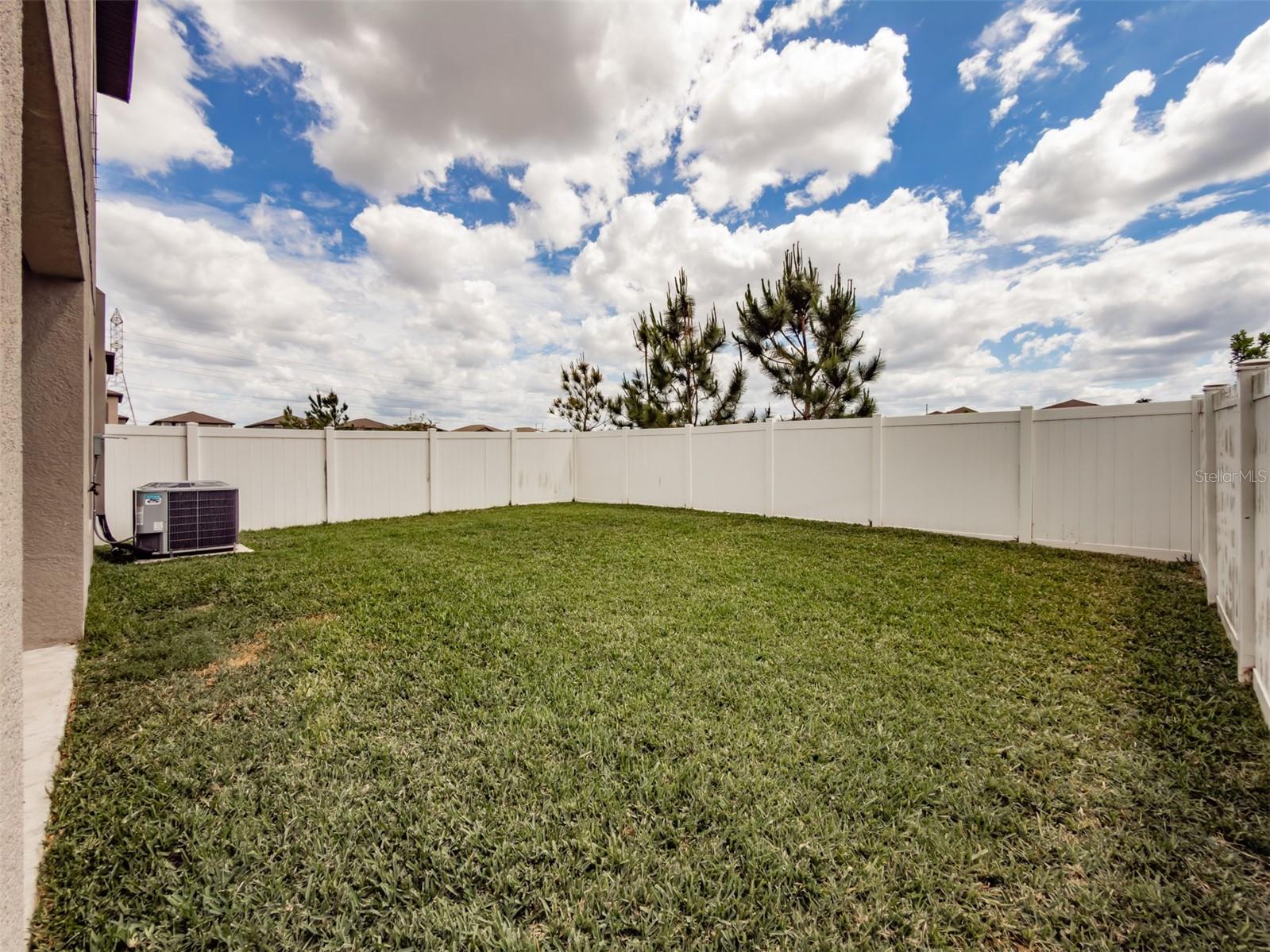 4712 RON EDDIE — photo 39