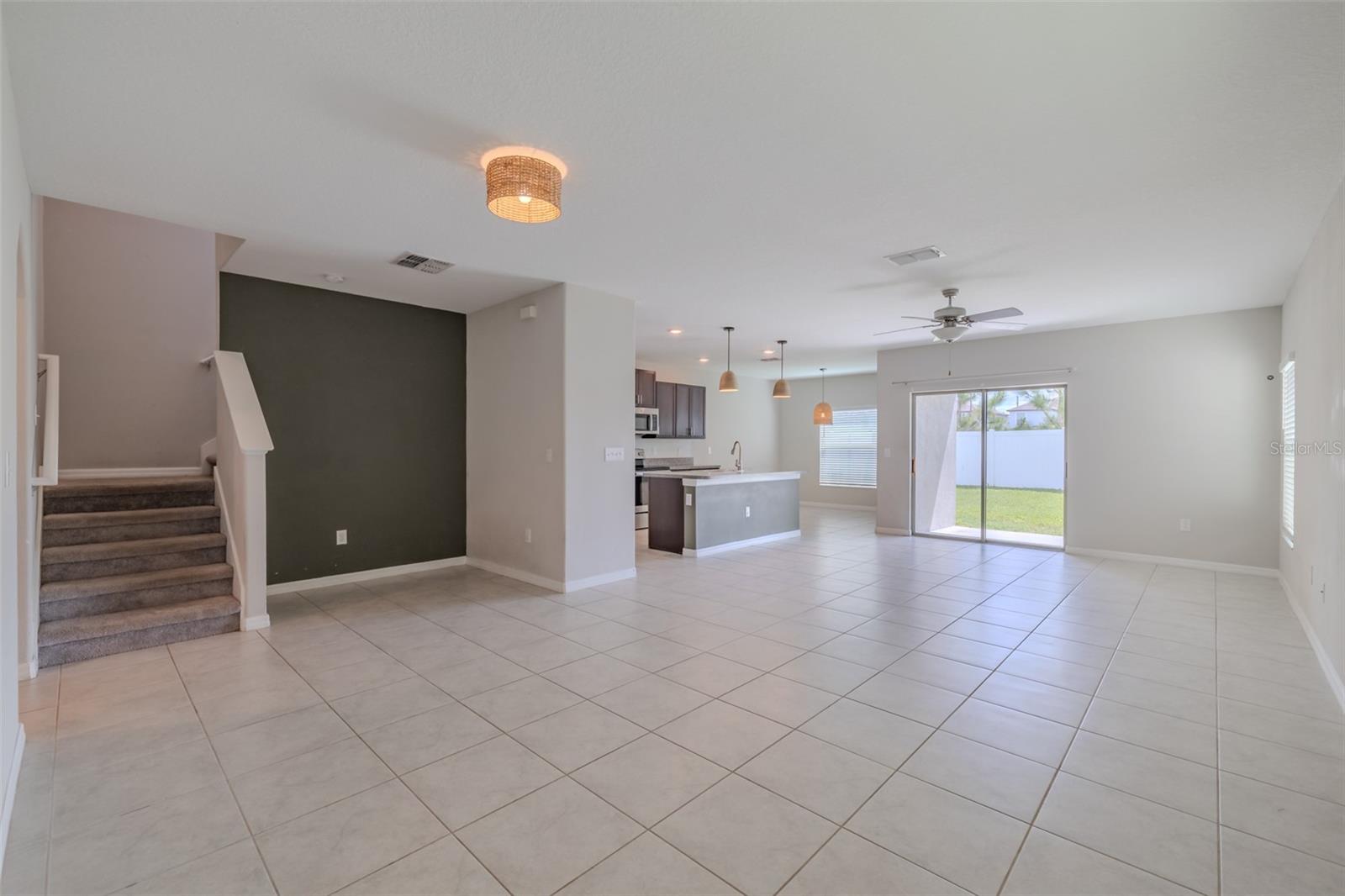 4712 RON EDDIE — photo 8