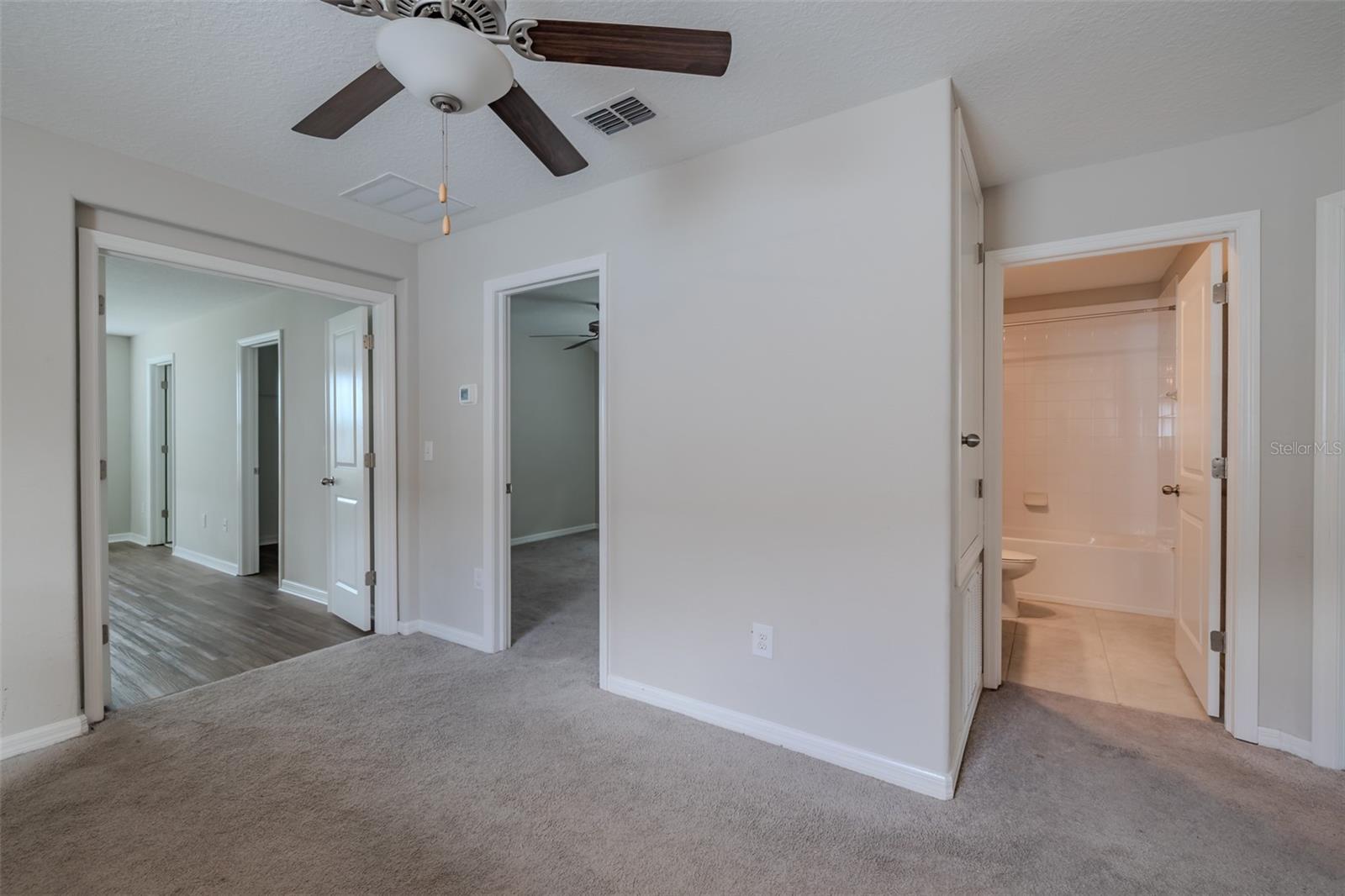 4712 RON EDDIE — photo 21
