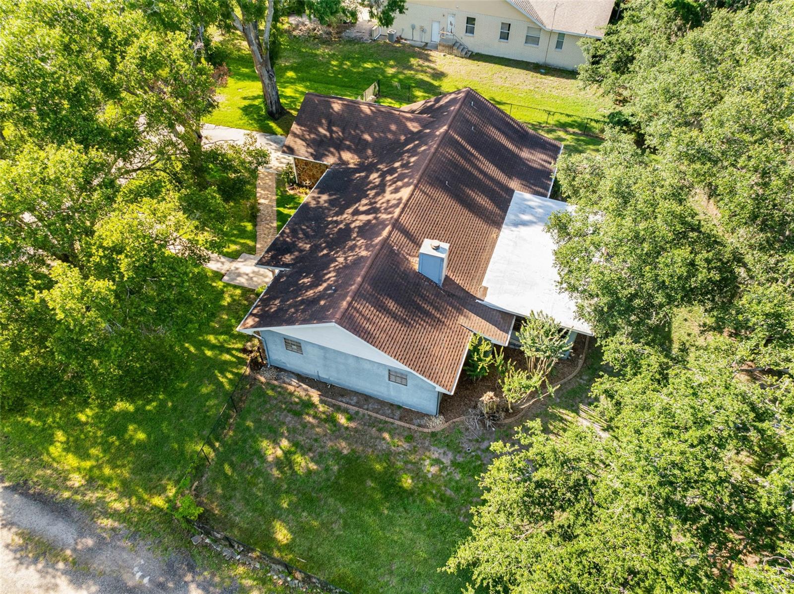 11109 WINN RD — photo 72