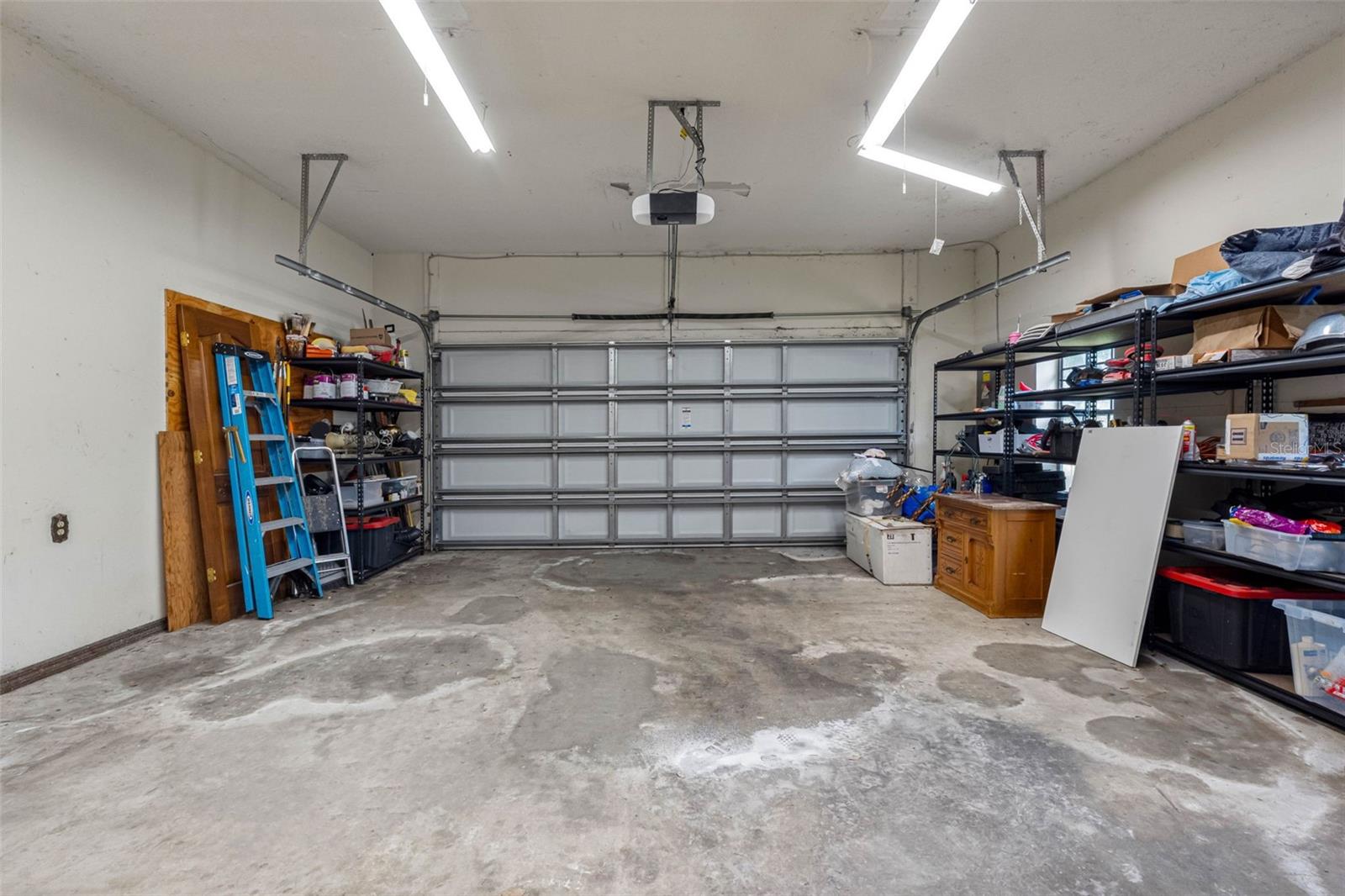 11109 WINN RD — photo 52