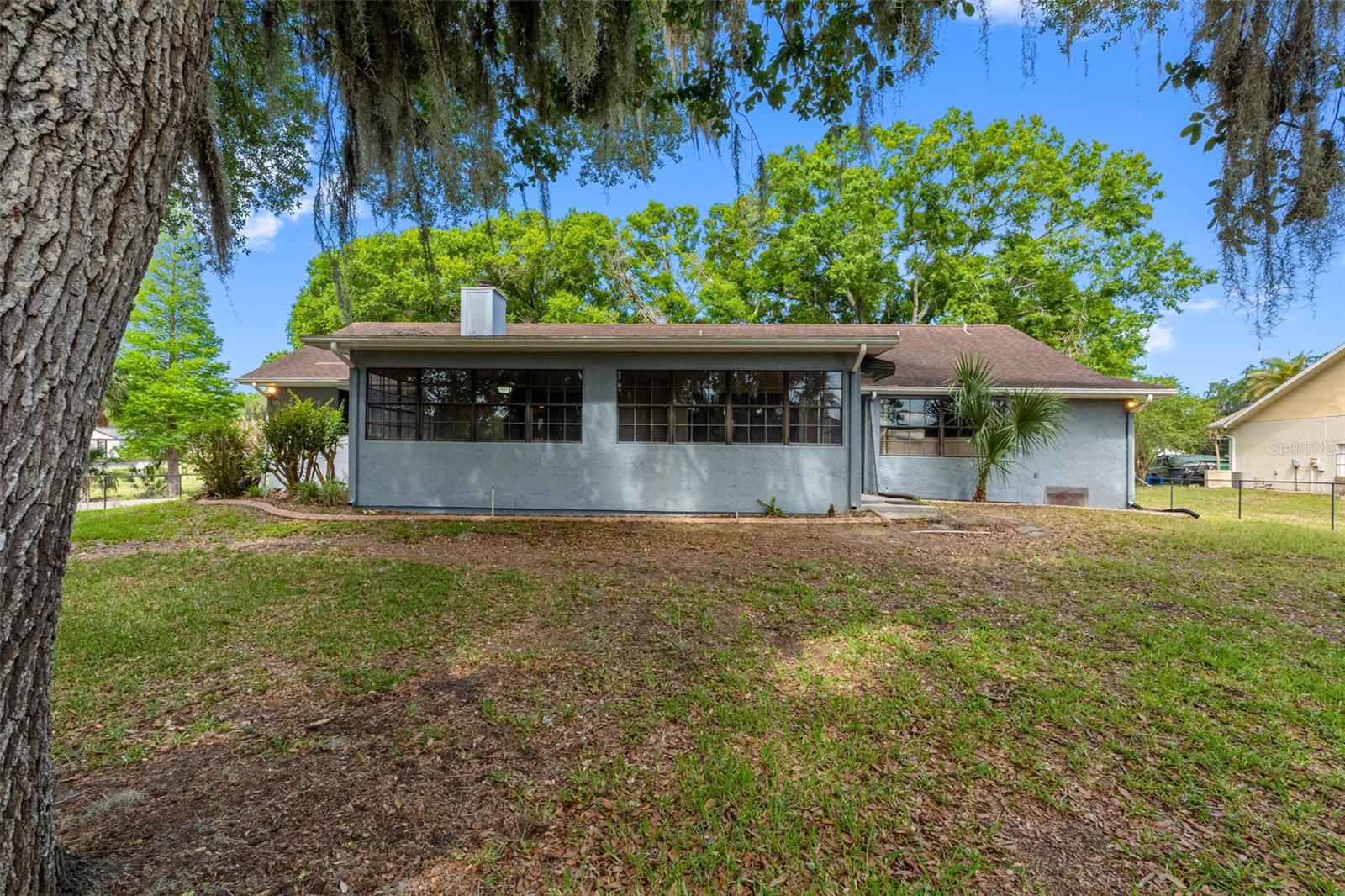 11109 WINN RD — photo 58