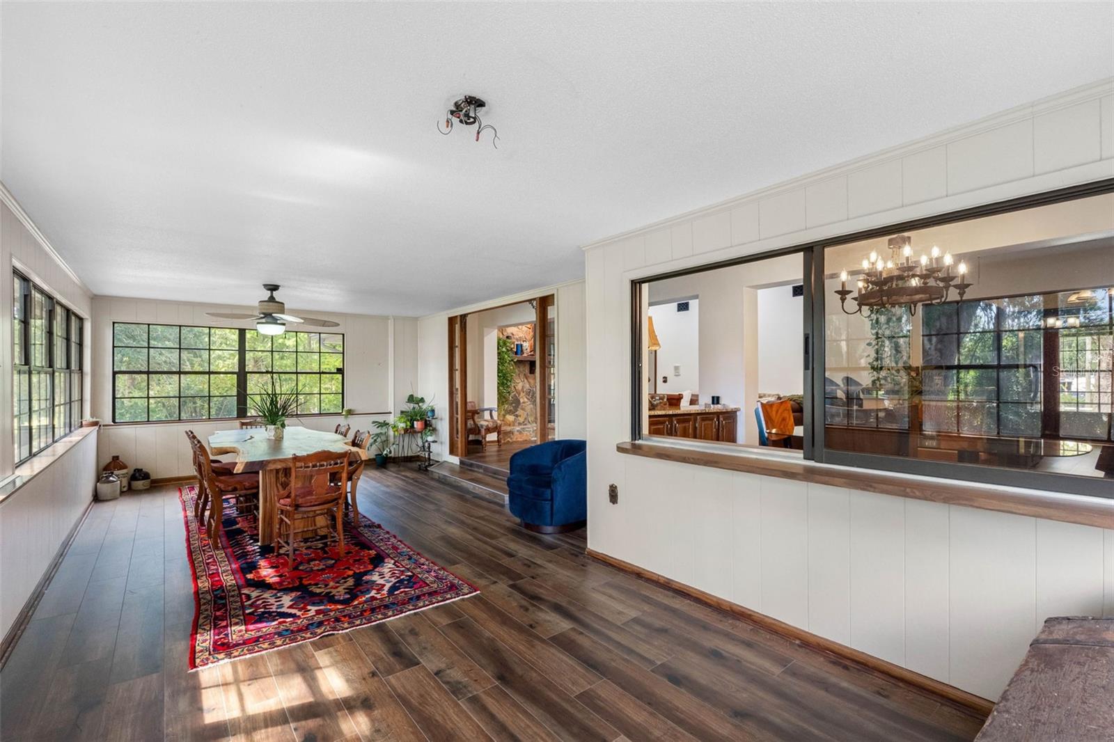 11109 WINN RD — photo 36