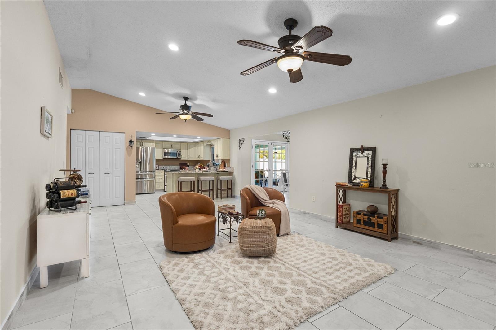 6609 MAUNA LOA BLVD — photo 17