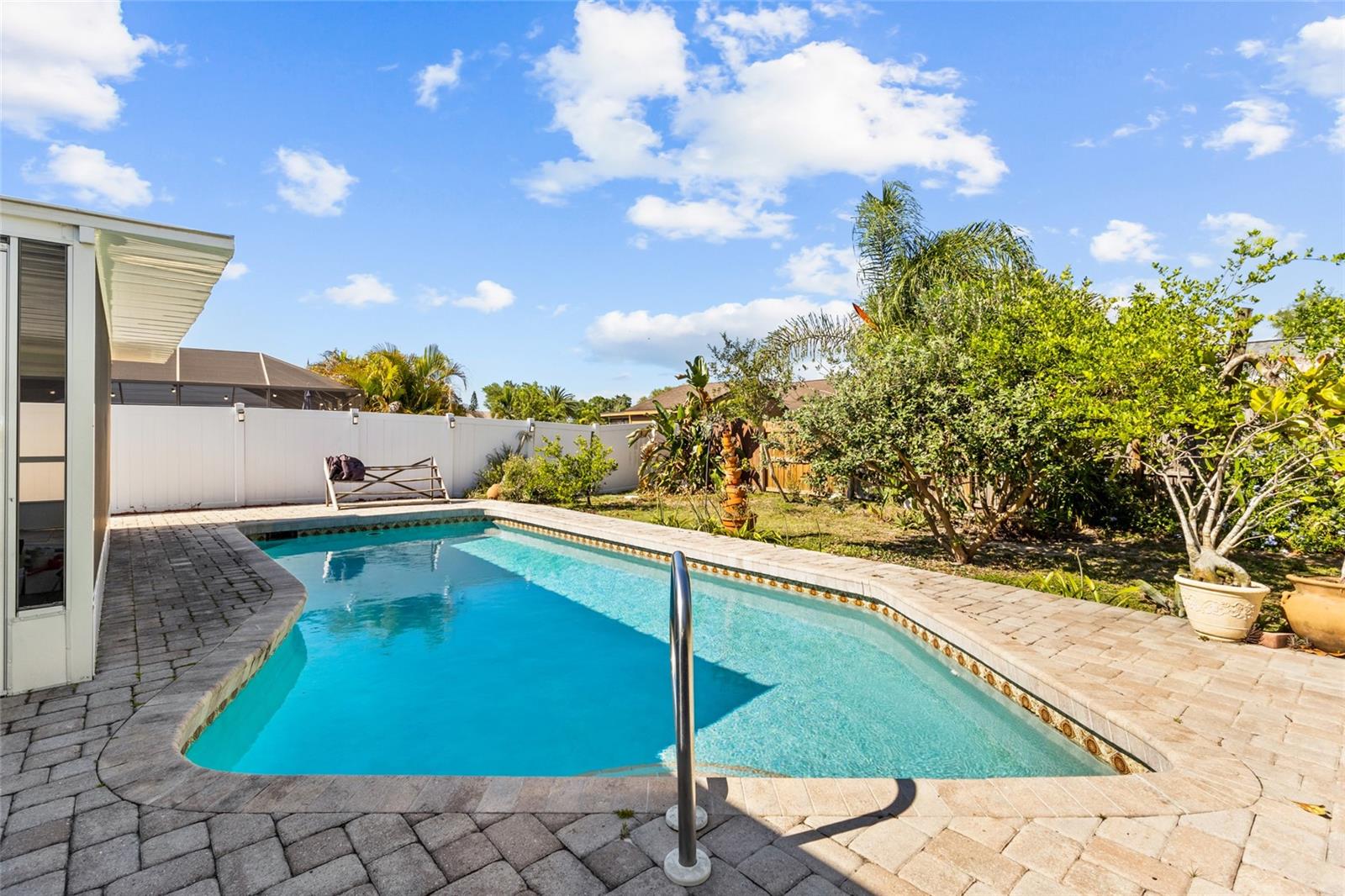 6609 MAUNA LOA BLVD — photo 3