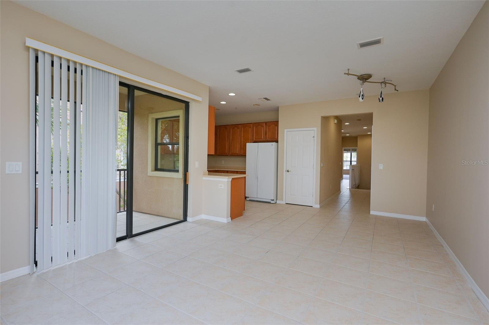 4015 OVERTURE CIR #314 — photo 25