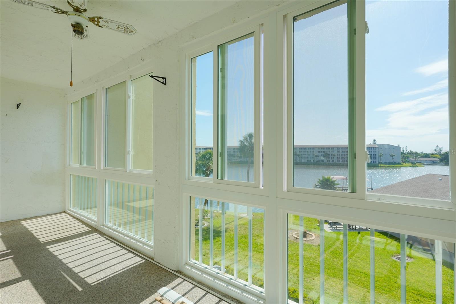 3607 LAKE BAYSHORE DR #J-312 — photo 34