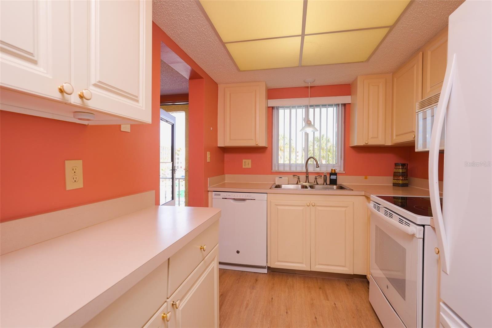 3607 LAKE BAYSHORE DR #J-312 — photo 14