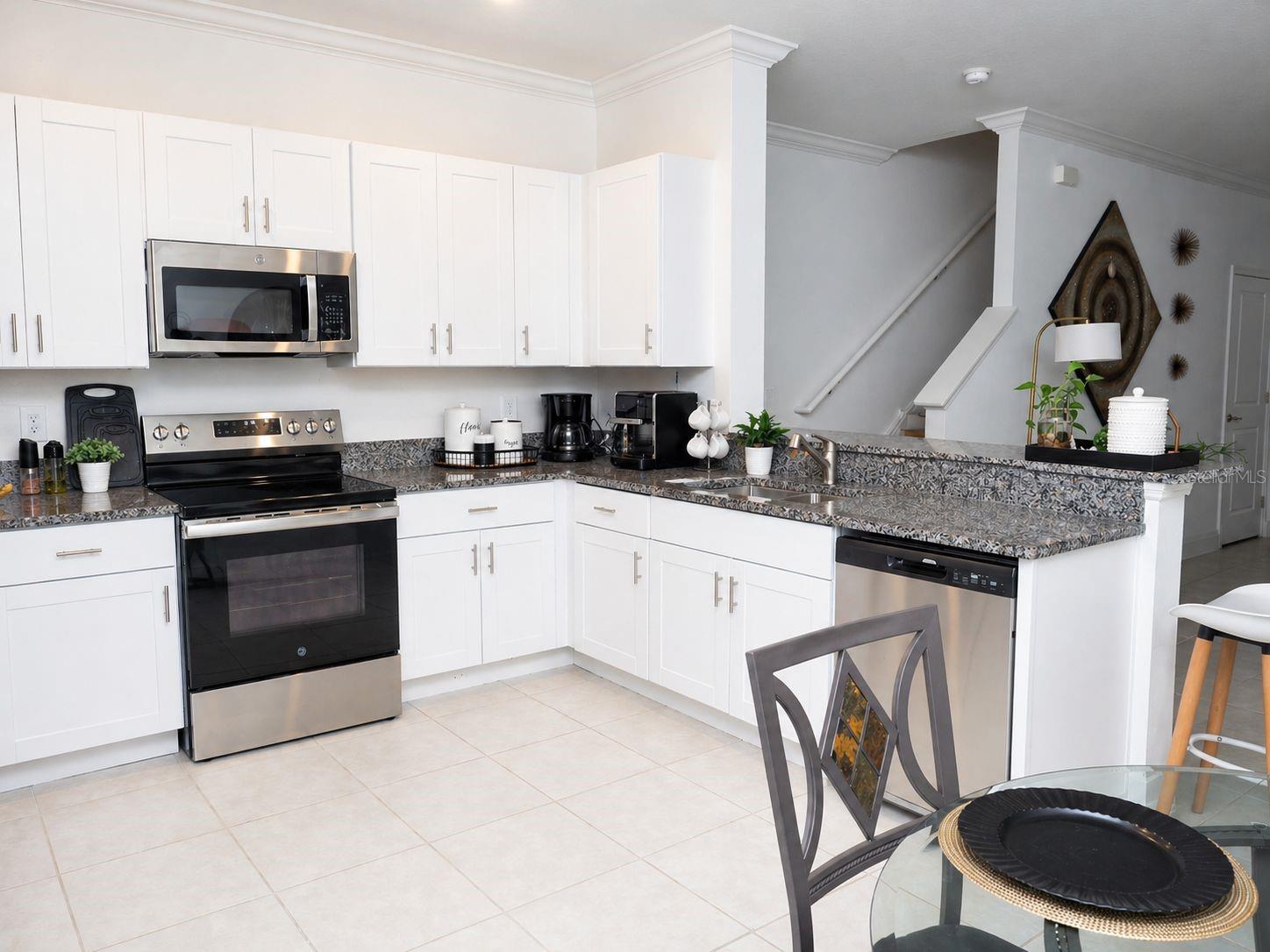 36384 WELL HILL WAY — photo 9