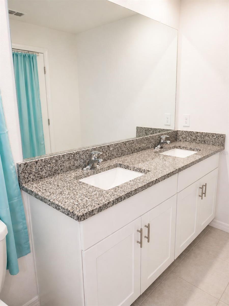 36384 WELL HILL WAY — photo 17