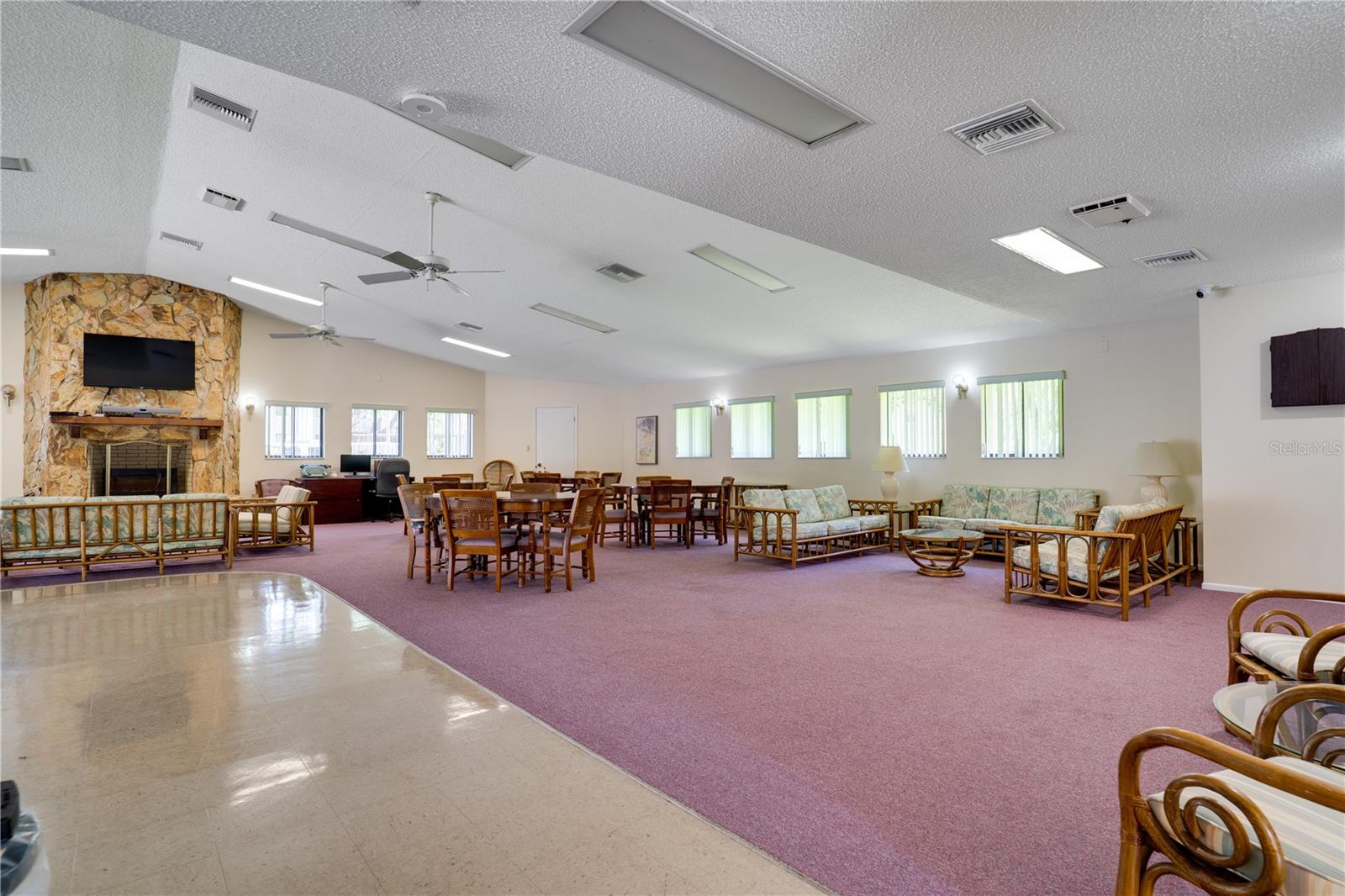 514 TABOR CT #C — photo 38