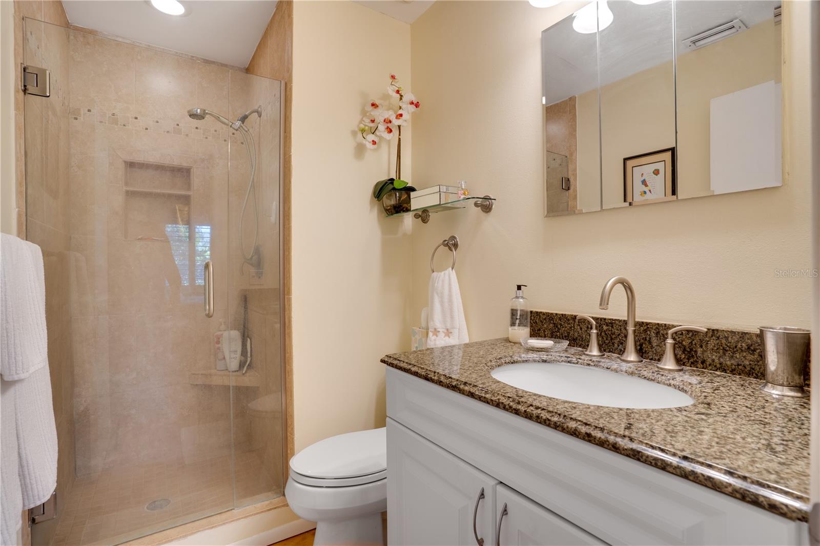 514 TABOR CT #C — photo 18