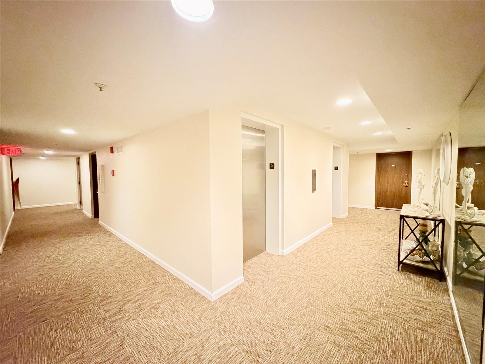 7430 SUNSHINE SKYWAY LN S #501 — photo 3