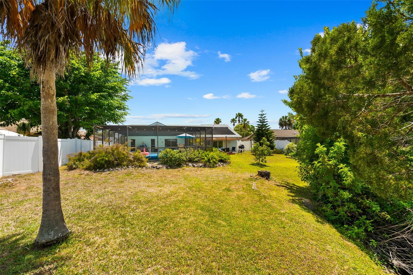 10116 LANDMARK DR — photo 37
