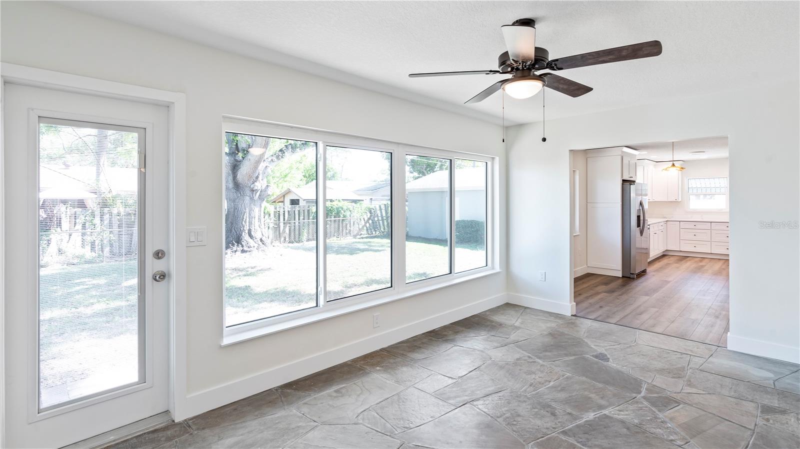 4725 DEL RIO WAY S — photo 14