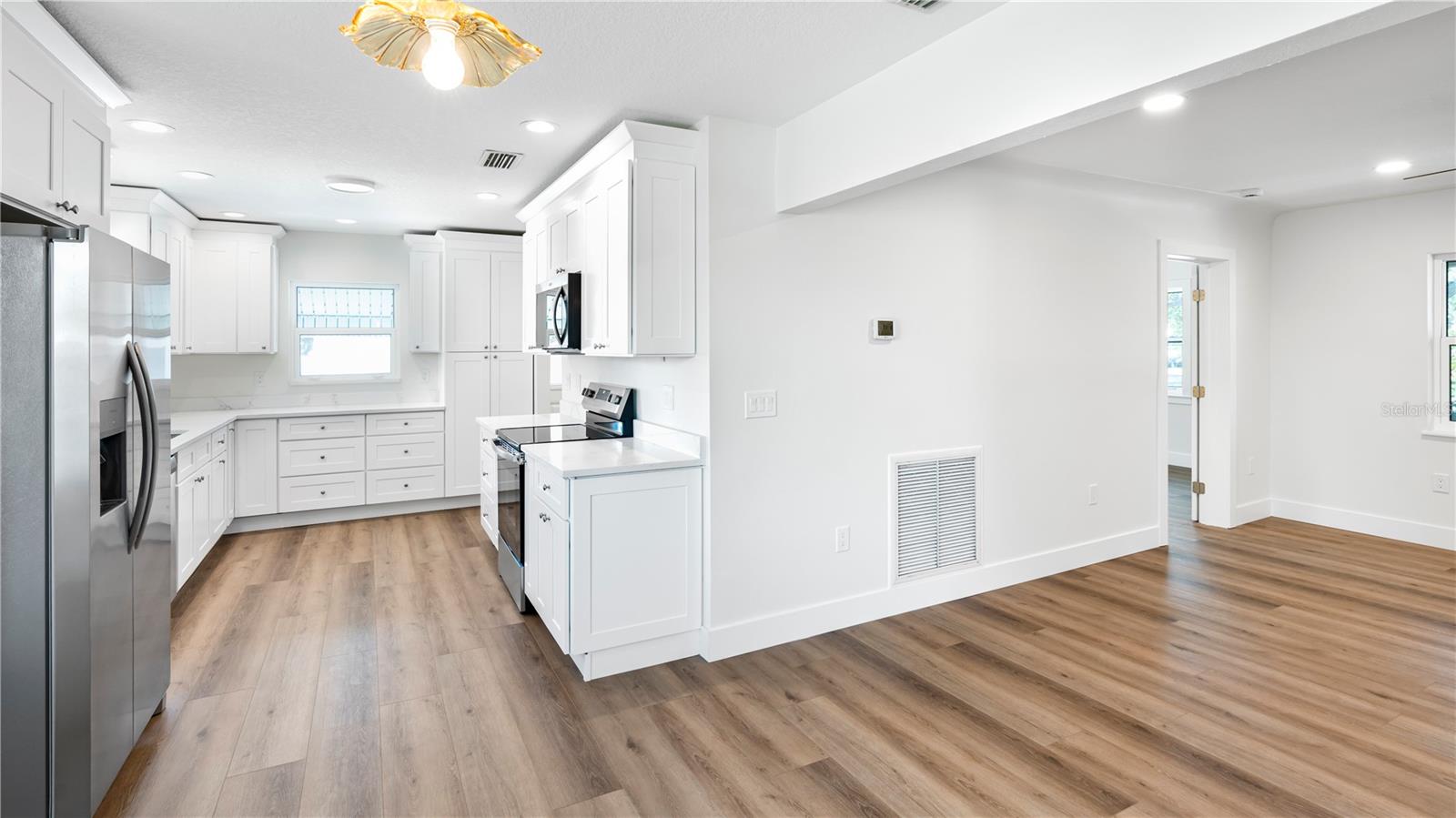 4725 DEL RIO WAY S — photo 16