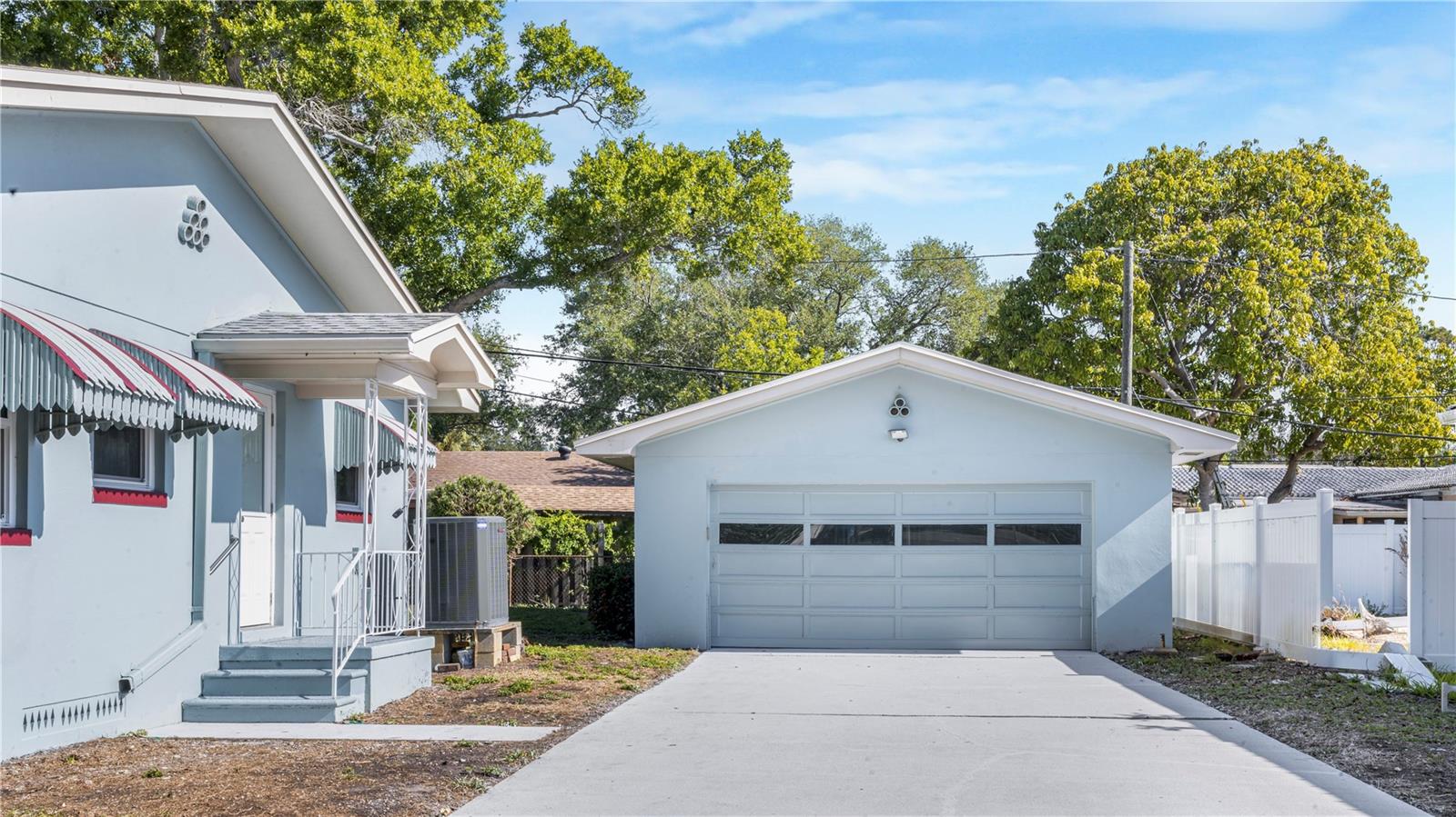 4725 DEL RIO WAY S — photo 4