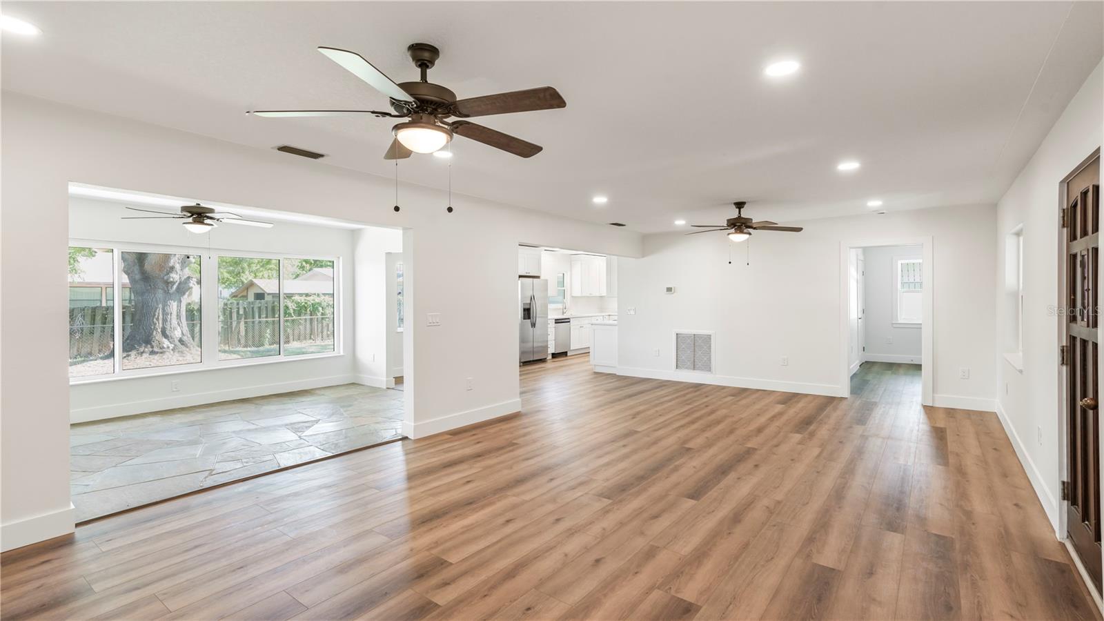 4725 DEL RIO WAY S — photo 12