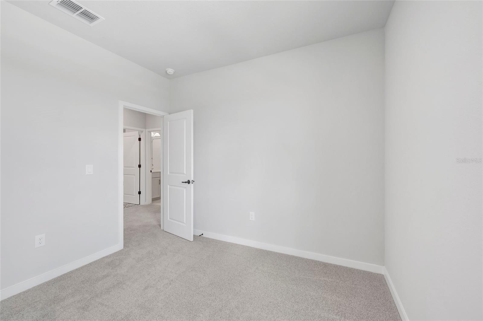 5182 CREEK SAND DR — photo 23