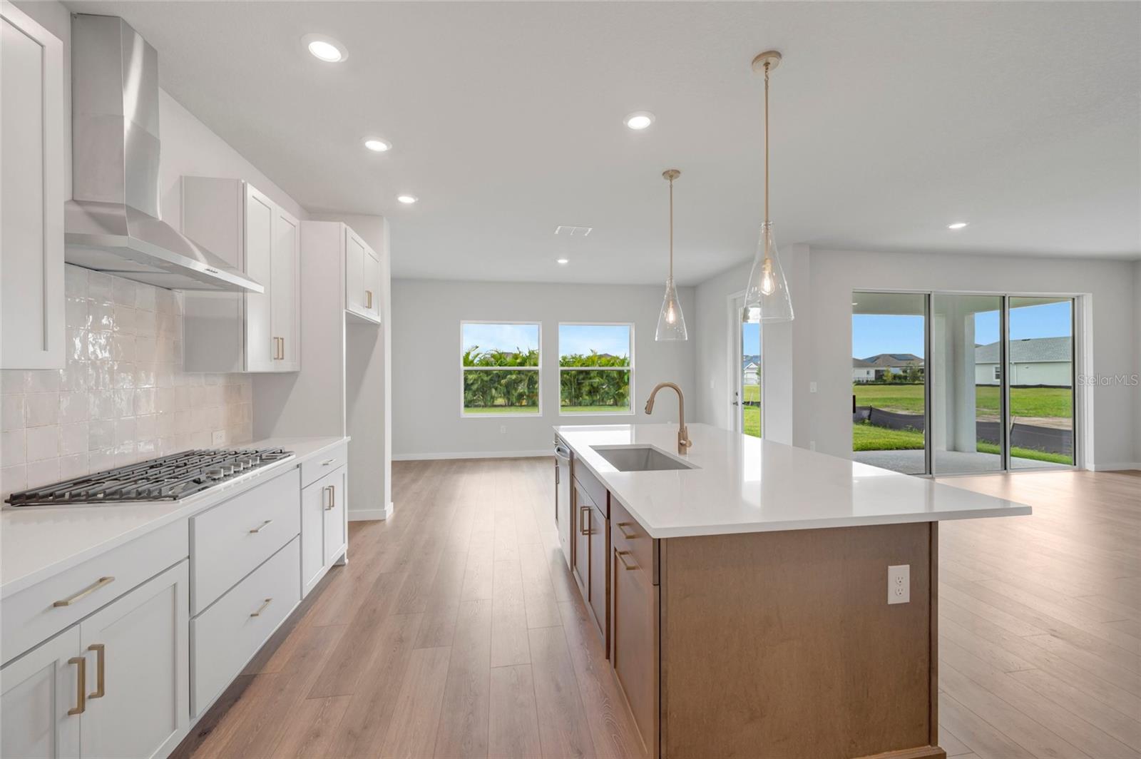 5182 CREEK SAND DR — photo 4