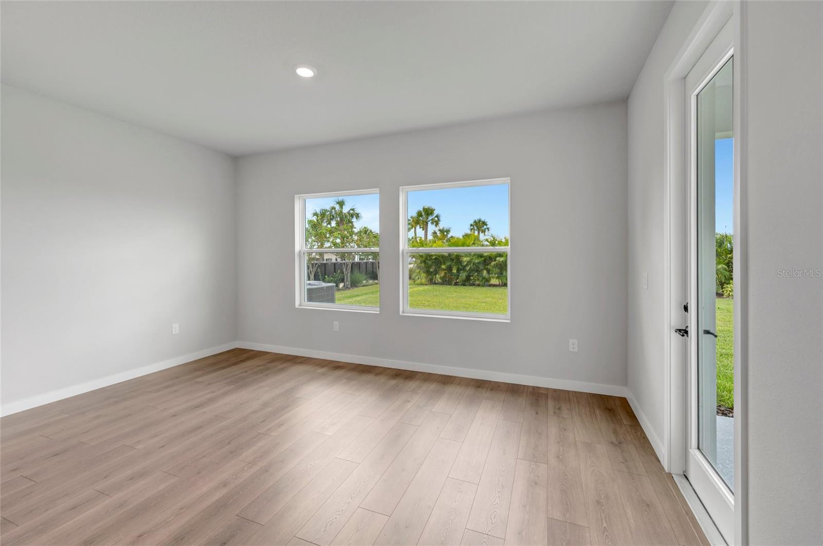 5182 CREEK SAND DR — photo 10