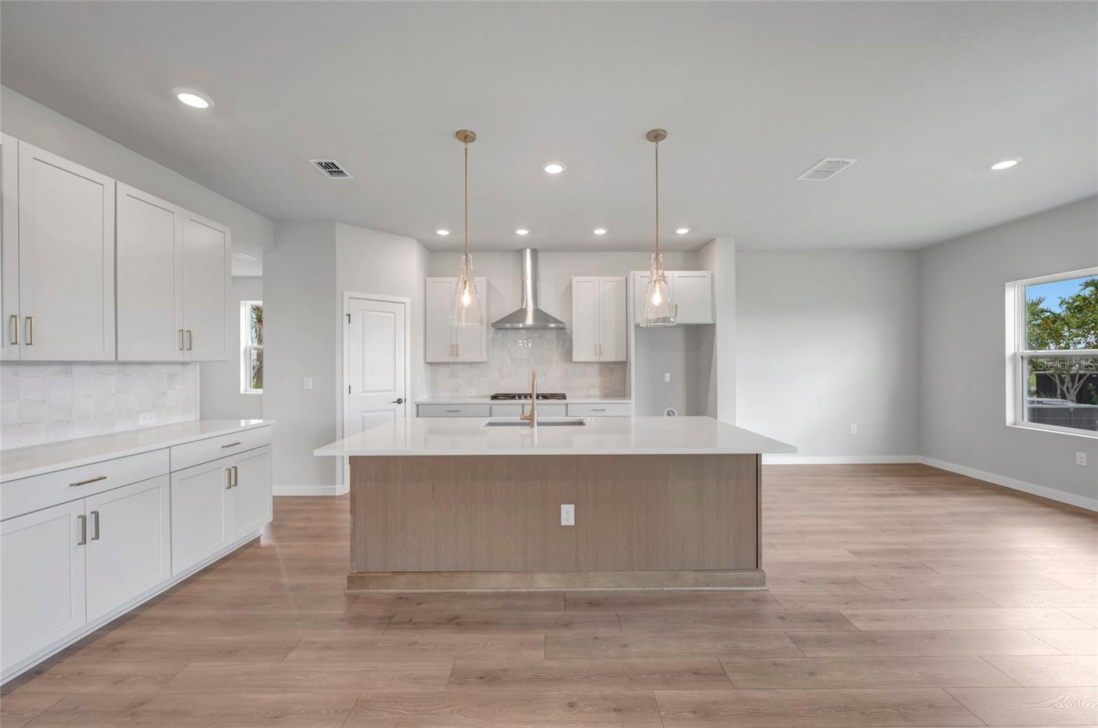 5182 CREEK SAND DR — photo 6