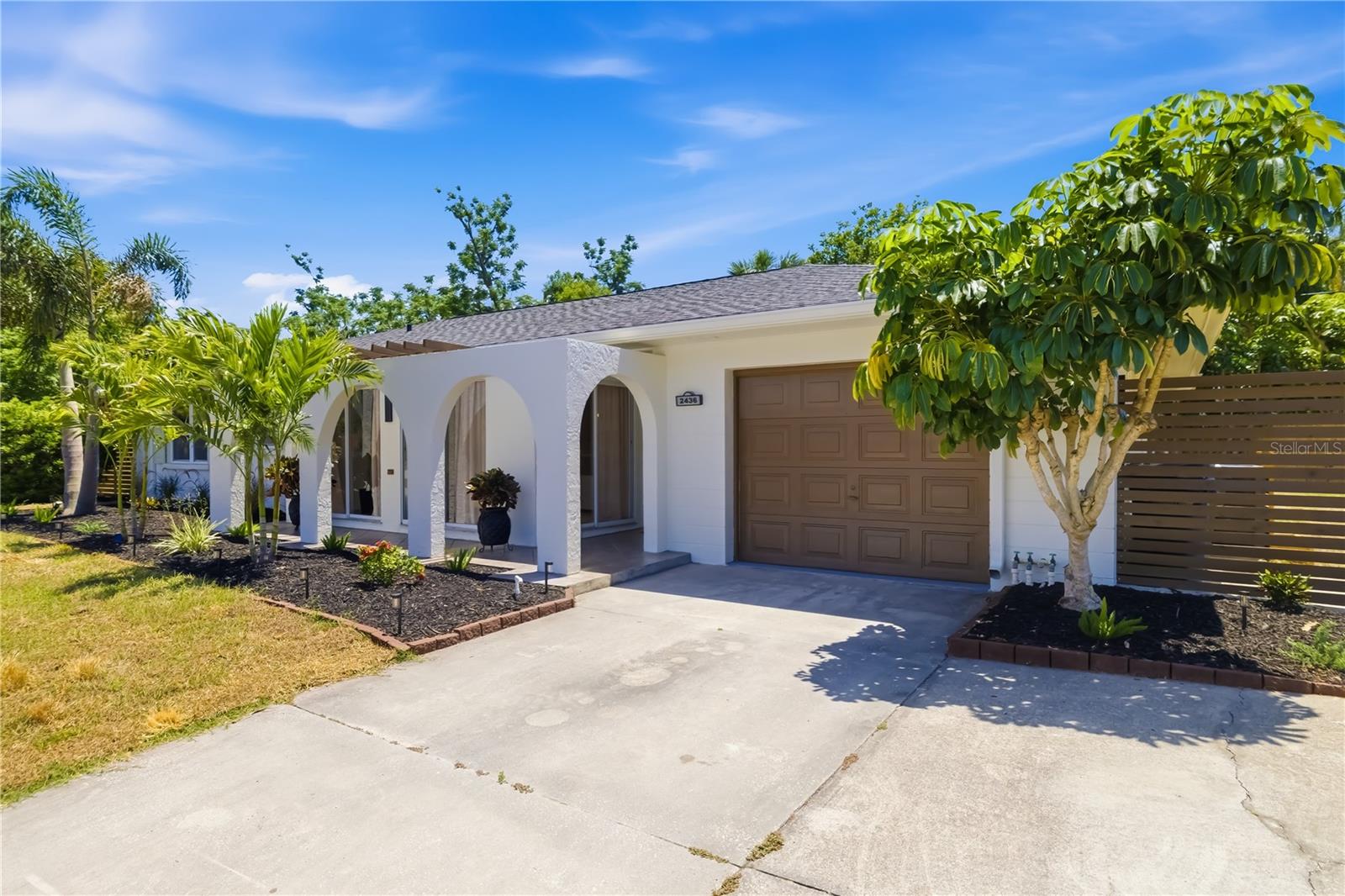 2436 GOLDENROD ST — photo 2