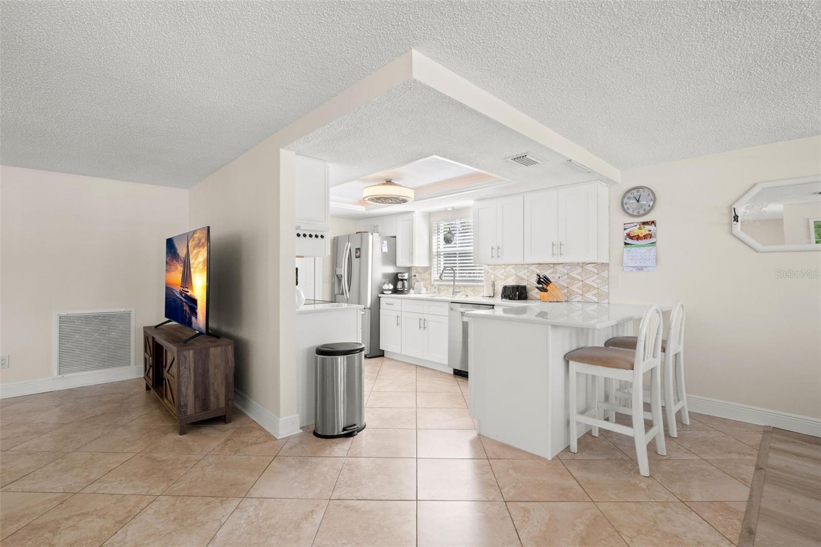 7418 ISLANDER LN — photo 10