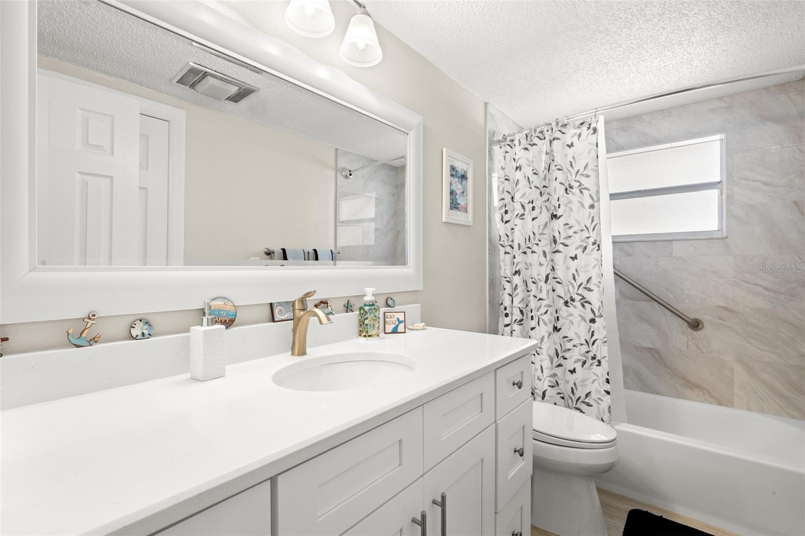 7418 ISLANDER LN — photo 24